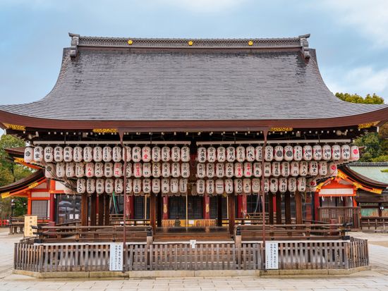 Japan_Kyoto_Yasaka_temple_pixta_62542719_